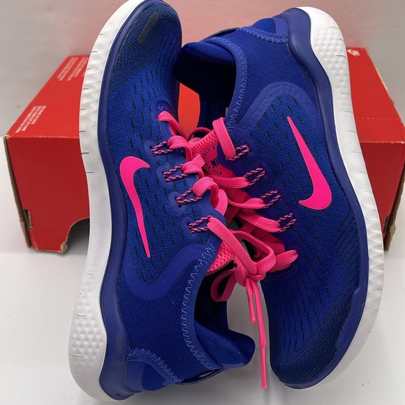 Nike WMNS Sneakers in Blue with Pink Accents NIKE FREE RUN
942837 403 - Picture 11 of 16